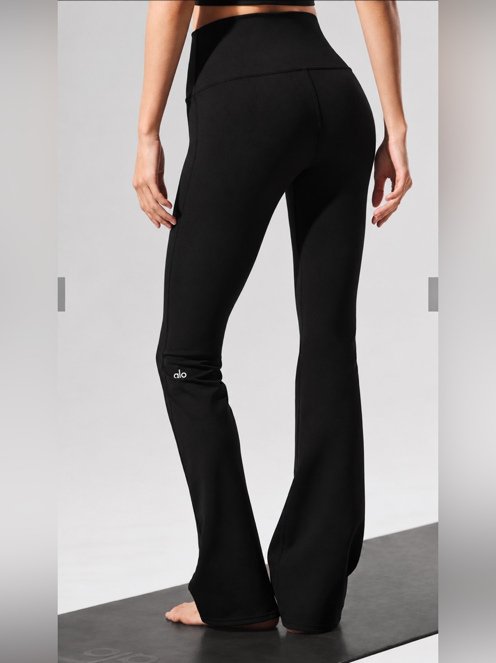 ALO Yoga Airbrush High Waist Bootcut Leggings Black S 32” Flare Activewear